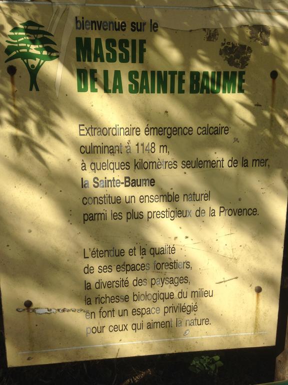 Gites Du Raby Signes Exterior foto